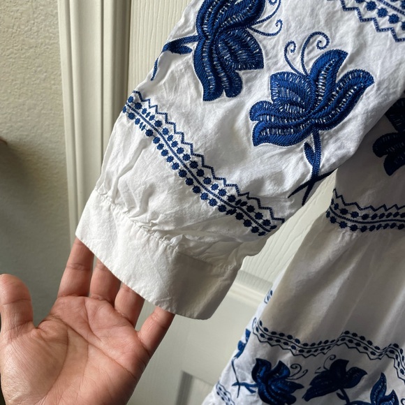 White Linen mini dress - Picture 3 of 4